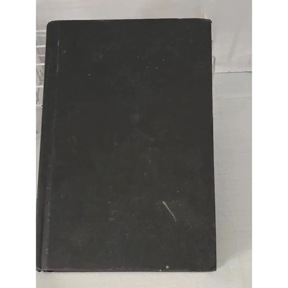 Book The Singing - Picture 2 of 5